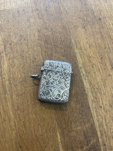 Antique solid silver vesta - antique, box