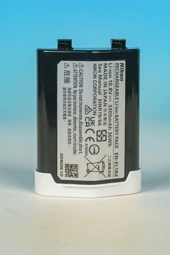 Genuine nikon el18d battery - genuine, en-el18d