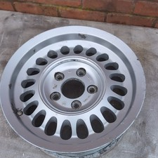 XJ6/XJ40 Teardrop Alloy Wheel