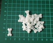 20 x  White Acrylic / Plastic