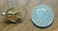 Swallow bird badge. Free UK Postage