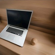 Superb Condition, 17", 3Tb, Apple MacBook Pro i7 2.3GHz, Matte Screen