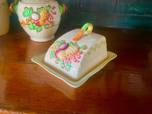 Royal staffordshire pottery - royal,