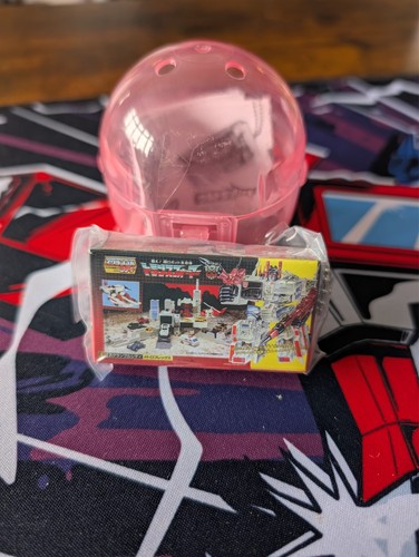 Transformers miniature package - transformers,