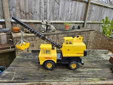 TONKA MIGHTY CRANE TRUCK