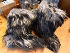 Rare VINTAGE Blonde DIADORA