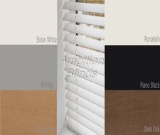 WOODEN WOOD VENETIAN BLINDS
