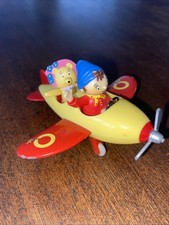 Noddy and Tessie Bear In An