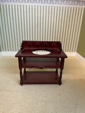 1:12th Scale Dolls House