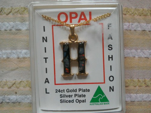Initial letter 24ct gold - h,
