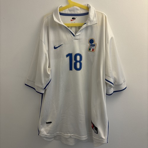 Italy away shirt 1998 - away,