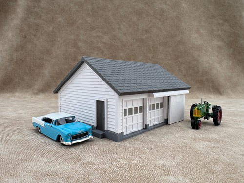 Scale 1940s farm garage - scale,