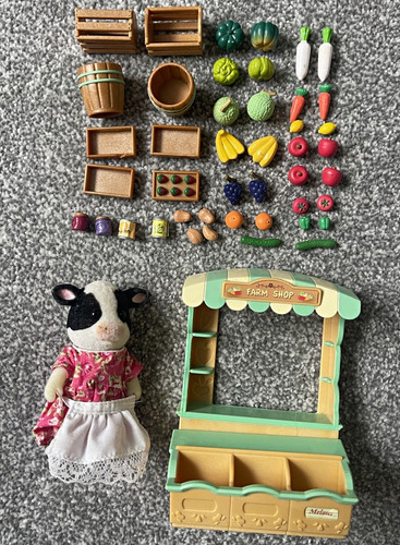 Sylvanian families farm - sylvanian,