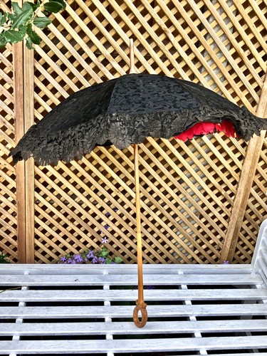 Antique victorian black red