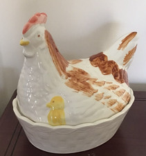 Vintage Ceramic Chicken On