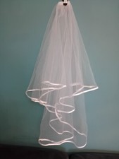 Wedding Veil Ivory 2 tier fingertip satin edge