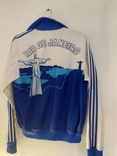 Title: Vintage 1980s Adidas