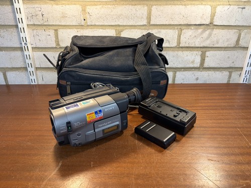 Sony ccd trv24e - ccd-trv24e, video8