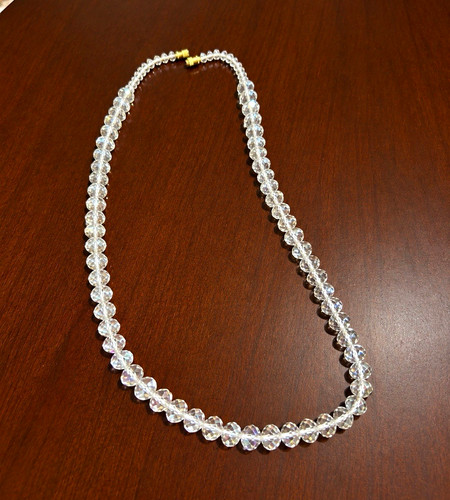 Clear crystal faceted round - clear,