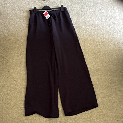 Women s black wide leg - m,