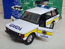 Corgi 1/36 Scale Range Rover Garda Irish Police  TY82801