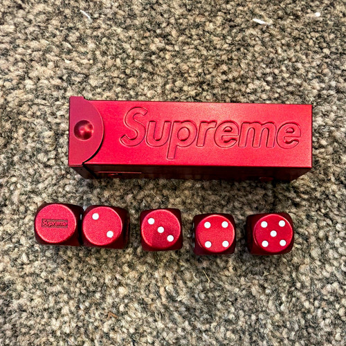 Supreme red metal dice - red, game