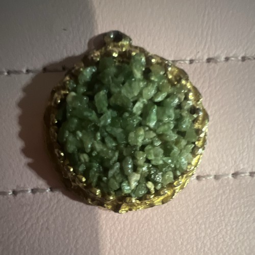 Gold tone round - gold,
