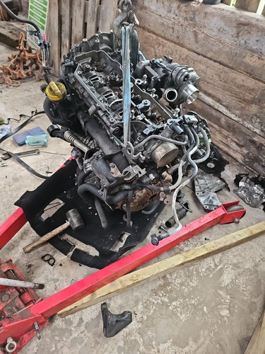 Vauxhall vivaro spares engine - spares,