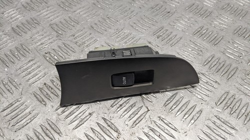 Lexus 220d 2008 door - lexus,
