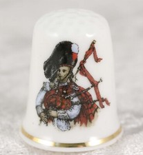 China Thimble Gretna Green Scottish piper