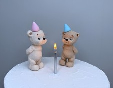 Edible bear cake decoration