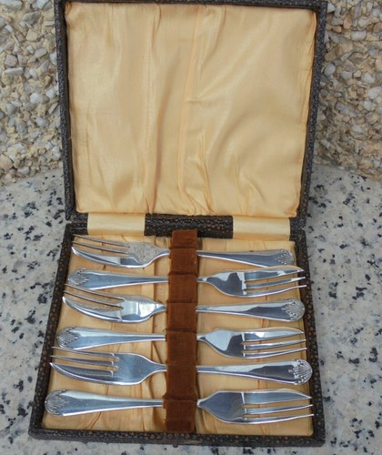Vintage cased set 6 - vintage,