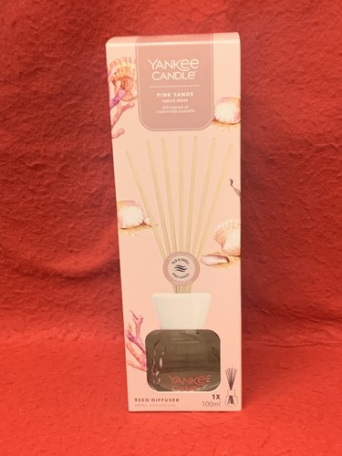 Yankee candle pink sands - candle,