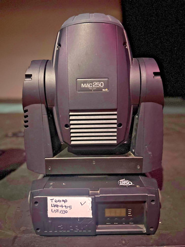Martin mac 250 entour moving - martin,
