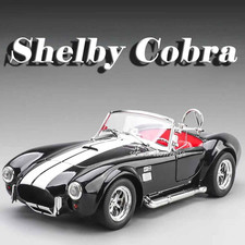 1:24 Vintage Sports Car Model