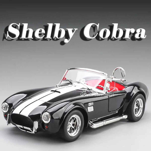 Vintage sports car model - 1:24,