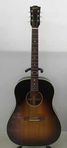 Gibson acoustic guitar - gibson, j-45