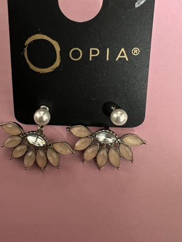Primark pearl earrings - pearl,