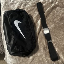 Nike Golf Trousers Belt And Shoe Bag