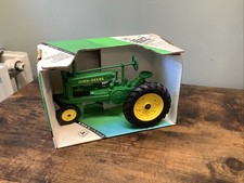 ERTL 1934 John Deere Model A