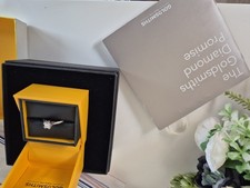 Platinium Engagement Ring With