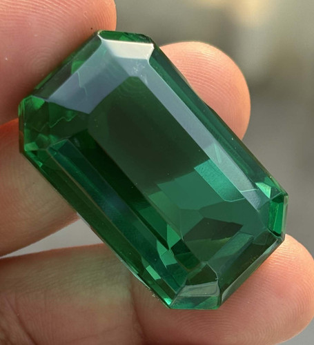 Certified 128 cts green - certified,