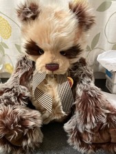 Charlie bears blackberry crumble