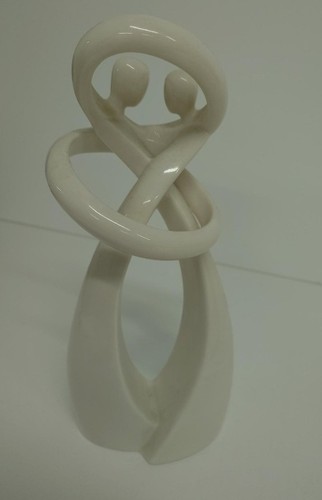 Circle love figurine - of,