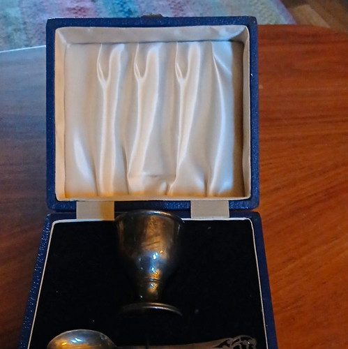 Silver plated metal egg - metal,