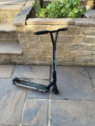 Mongoose stunt scooter - mongoose,