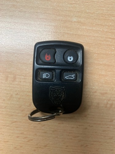 Lje 2610 jaguar x308 - jaguar,