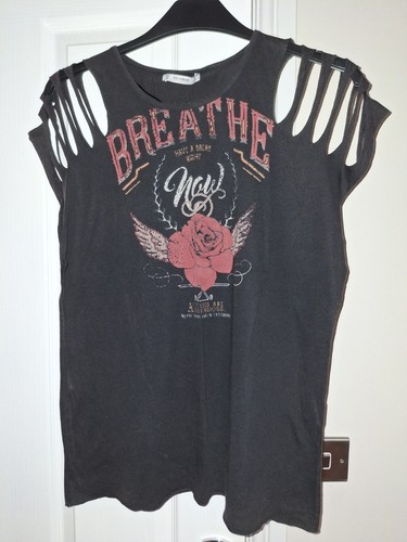 Nwt pull bear black - pull, t-shirt
