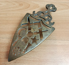Vintage fretted brass trivet - fretted,