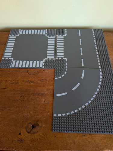 Genuine lego road bases - road, boards